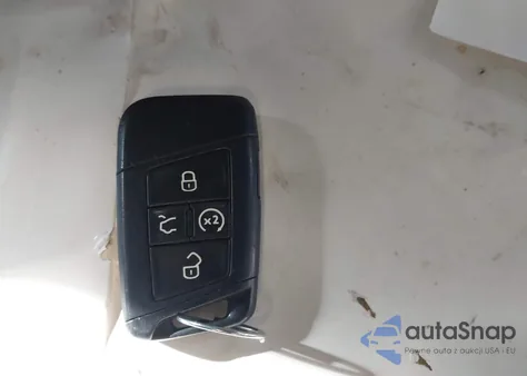 2018 Volkswagen Tiguan 2.0T Se/2.0T Sel z USA, uszkodzony, nr VIN 3VV3B7AX6JM005702